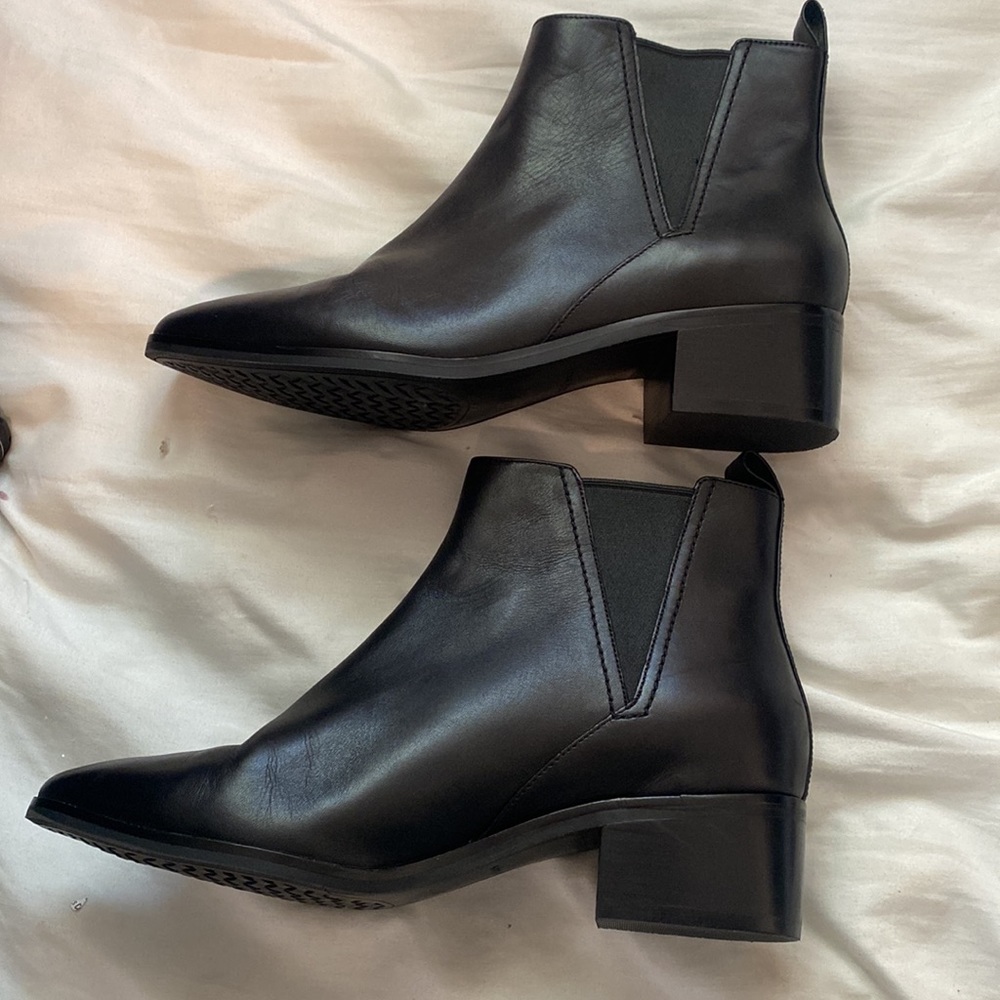 Cole Haan Marinne Black leather ankle boots 9 - Picture 4 of 9